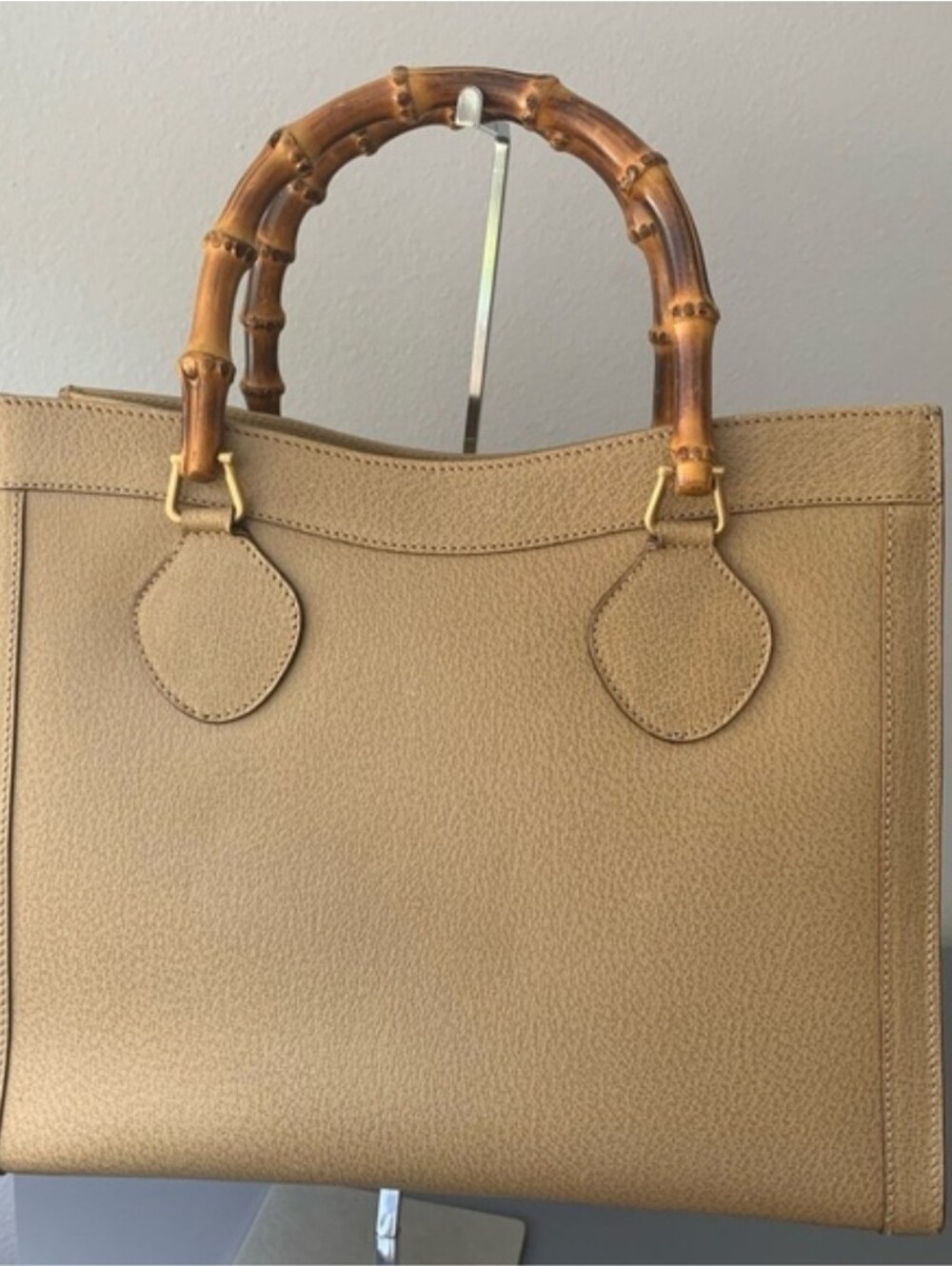 GUCCI 90s Diana Beige Tote